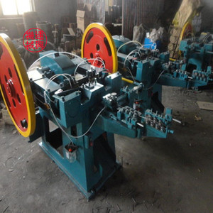 全套制釘設(shè)備 連興機械 專業(yè)生產(chǎn) 鐵釘機價格銷售