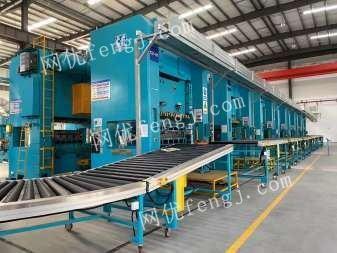 浙江紹興工廠19年金豐gtx250雙軸氣動(dòng)沖床,新機(jī)二手機(jī)出售